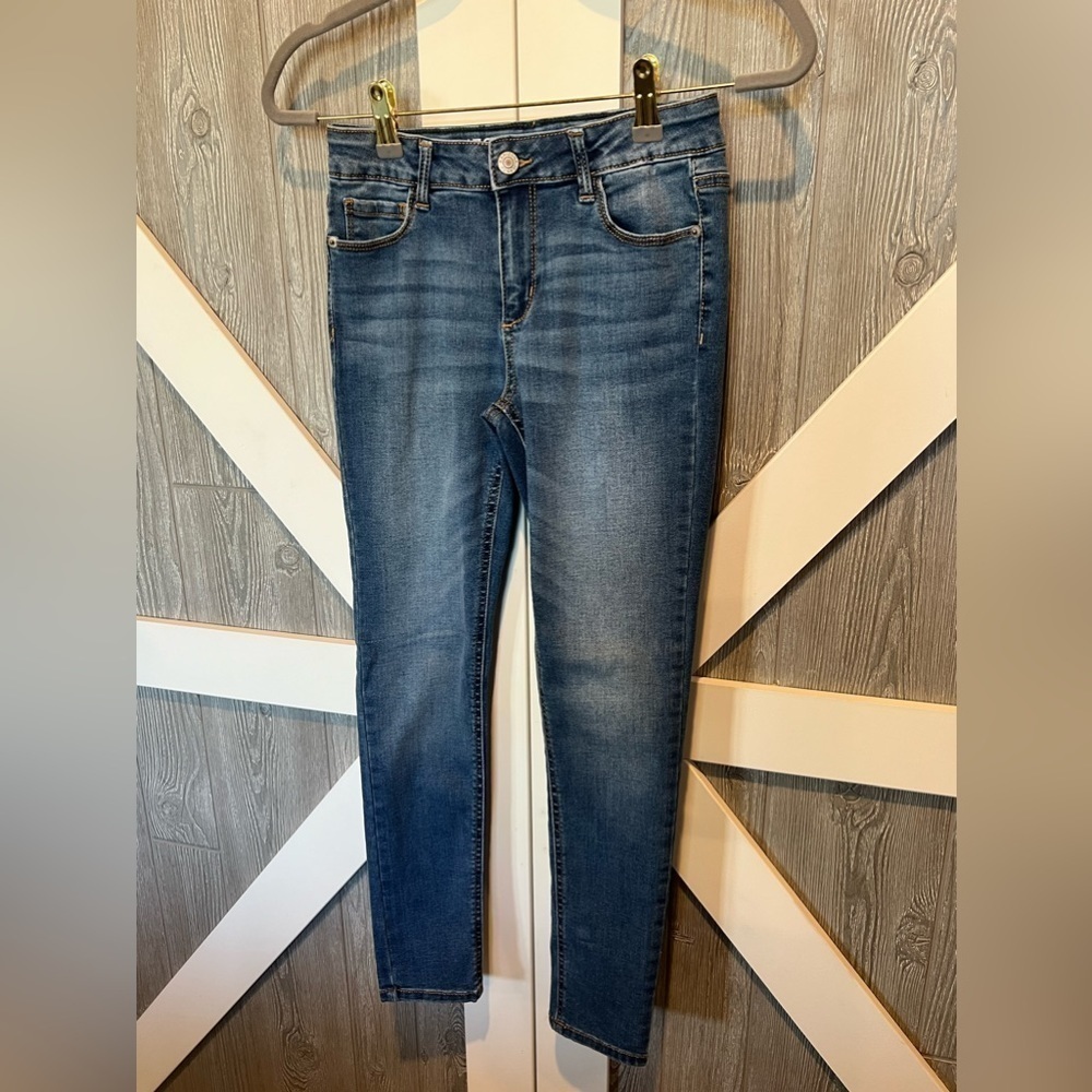 KJ1. Arizona Big Girls Adjustable Waist Stretch Fabric Skinny Fit Jean Size 12R